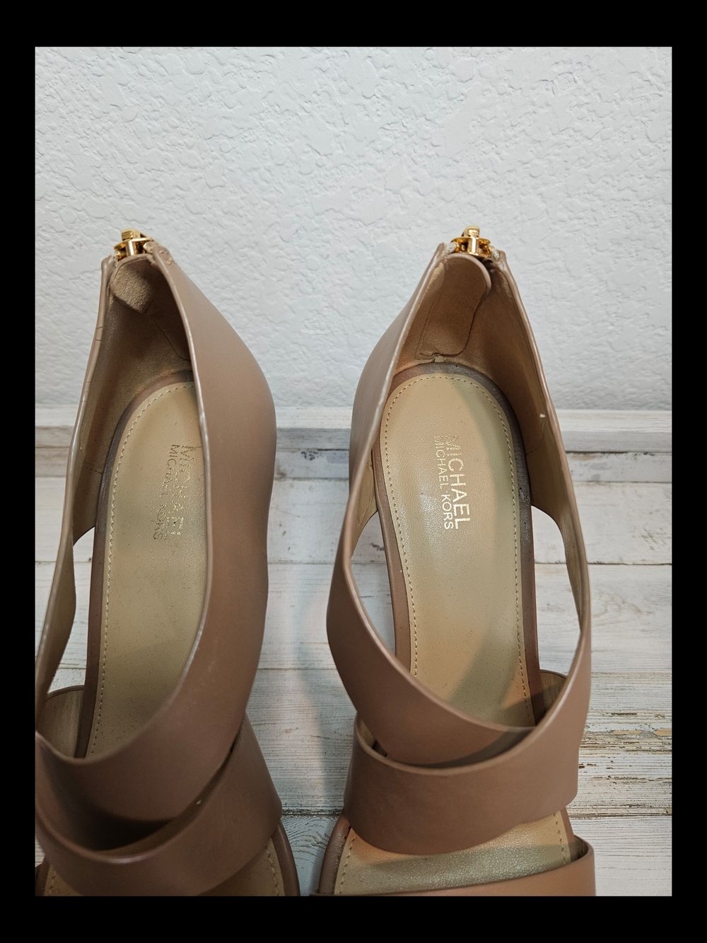 Michael Kors Platform Dress Sandals  Tan/brown Size 8- NEW - Picture 6 of 7